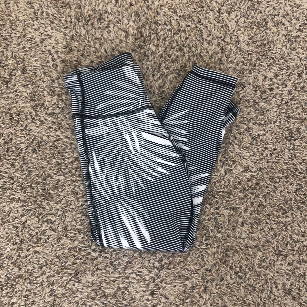 Old Navy Active Leggings